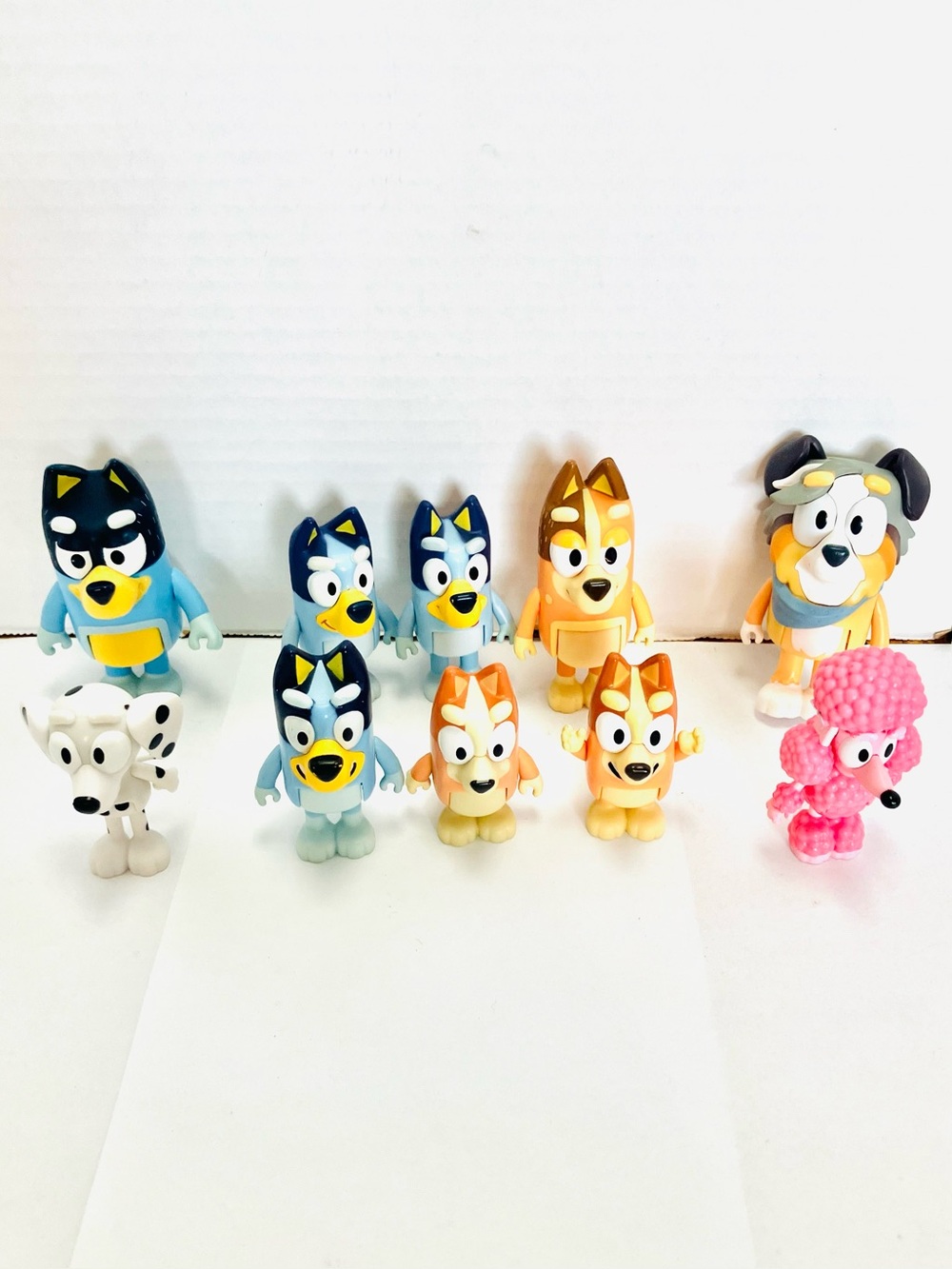 Bluey Assorted Figures Lot(10) Chloe Calypso Coco Bingo & Bluey Read Moose